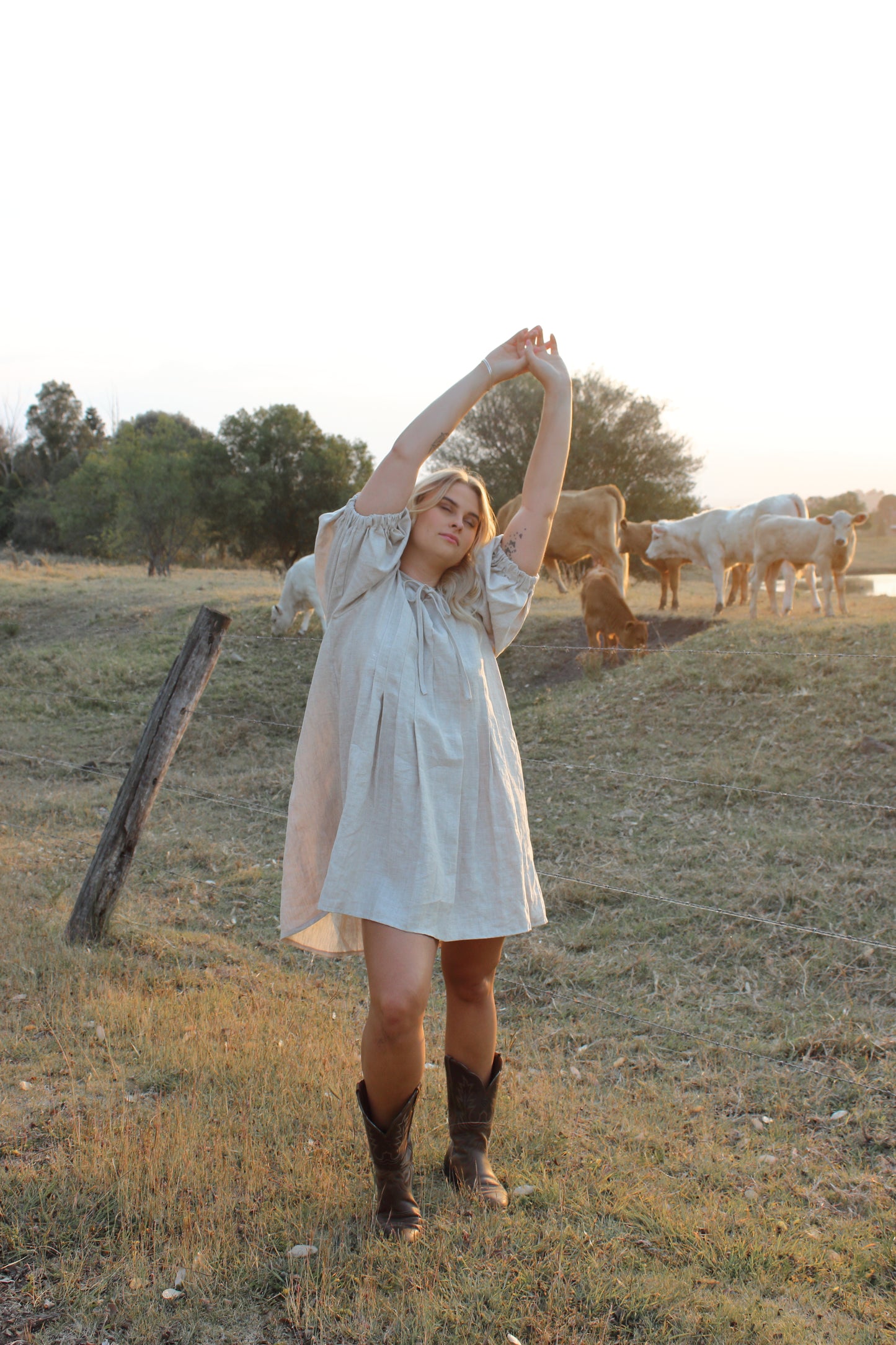 Palma Mini Dress in Oat