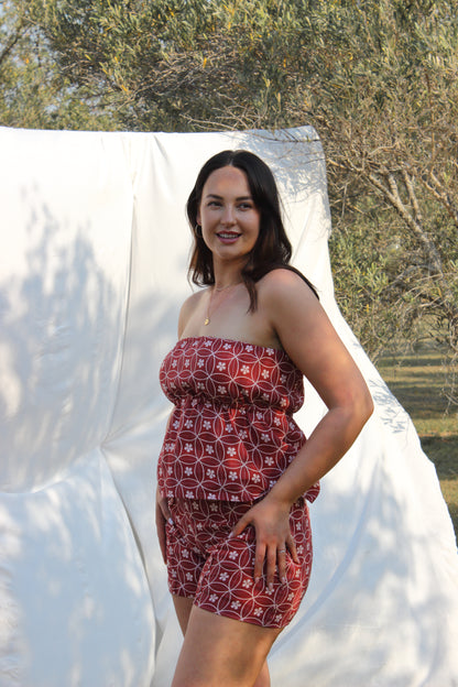 Billie Top in Sakura