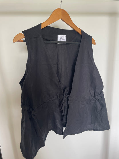 SAMPLE Daria Top in Black