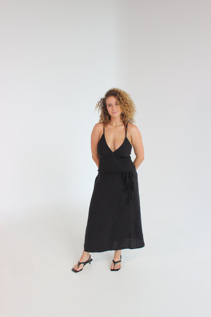 Charlie Wrap Skirt in Black